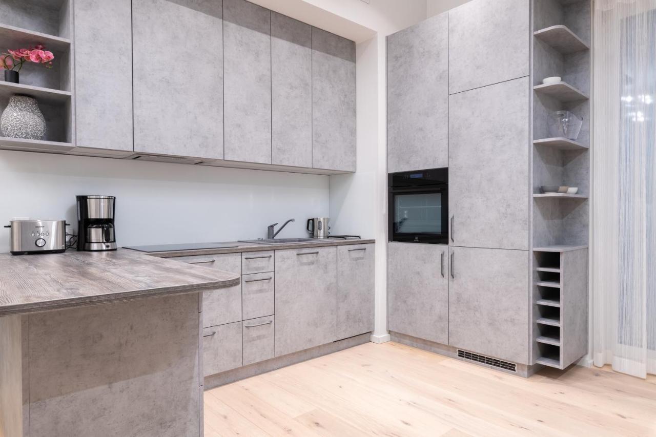 Dashaus 2 Bedroom Apartment Tallinn Exterior foto